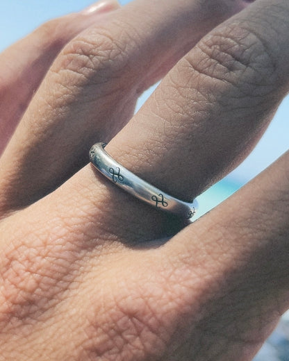 Emblem Silver Ring Slim