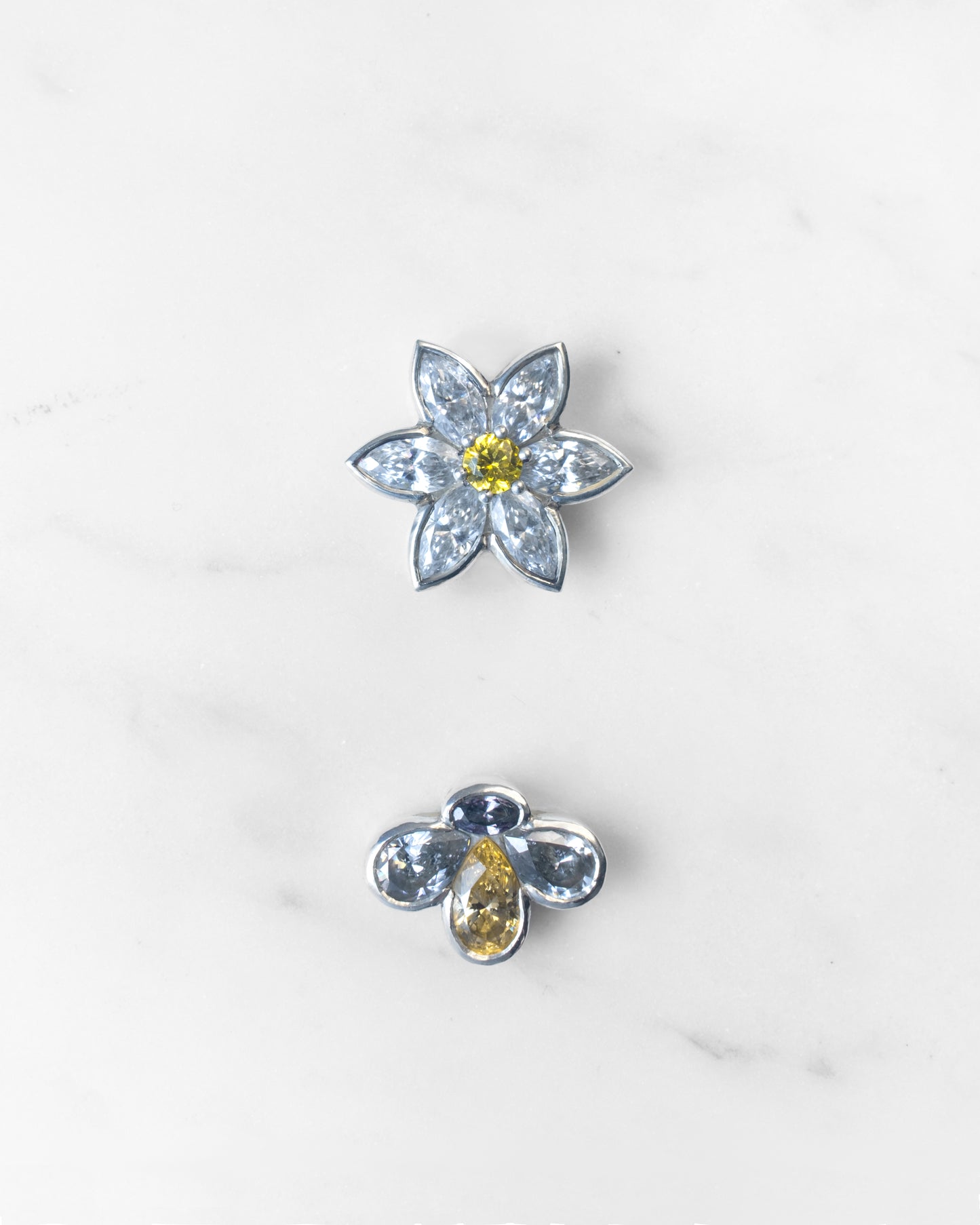 BEE SILVER PENDANT