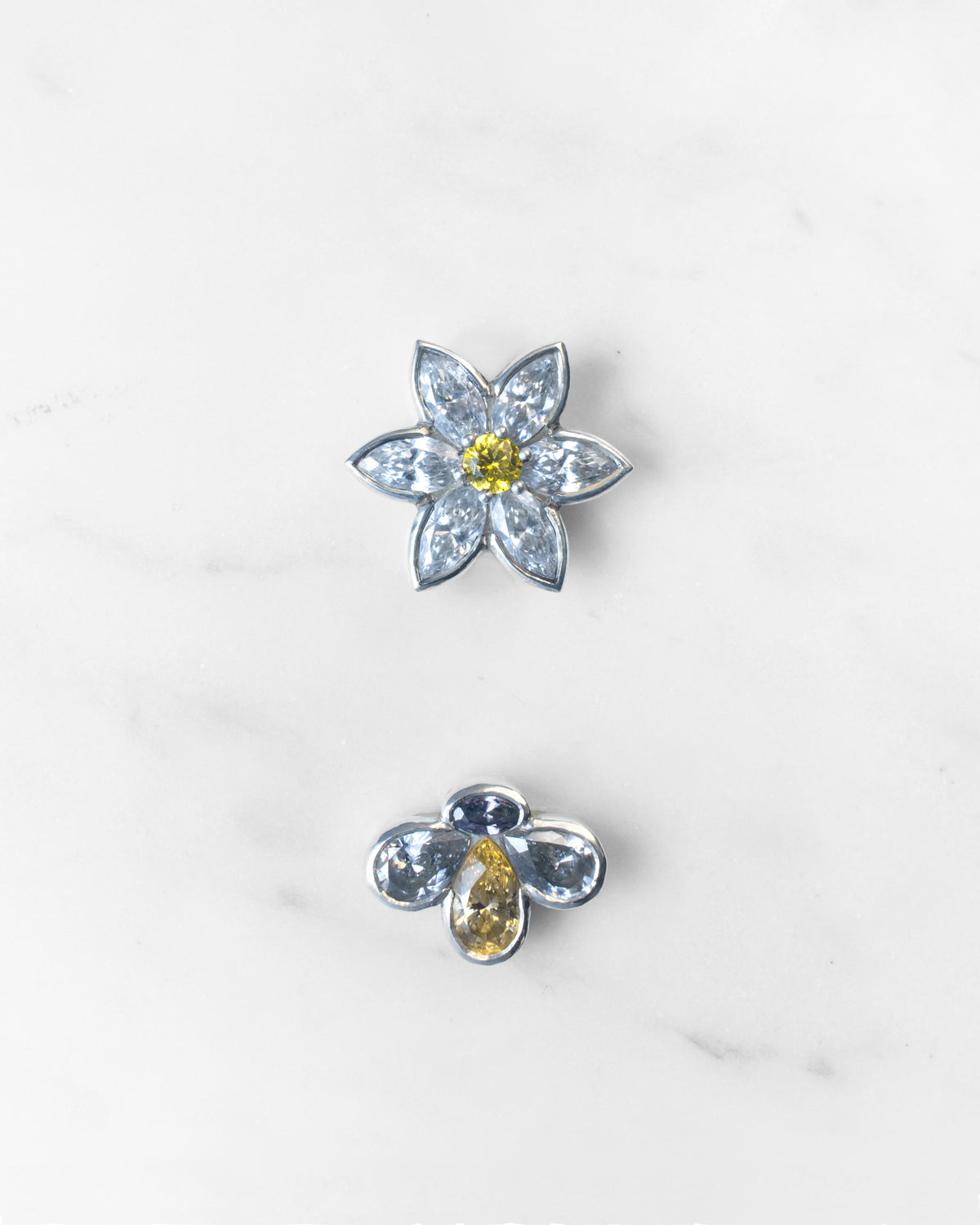 BEE SILVER PENDANT