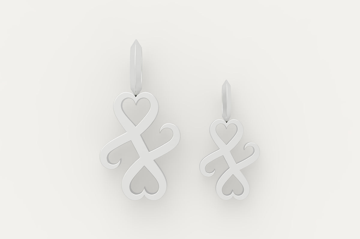 LLOVE PENDANT
